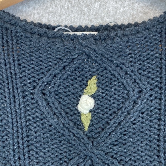 Vintage Victoria Jones cable knit sweater black with white rosettes sweet chunky - Picture 2 of 11